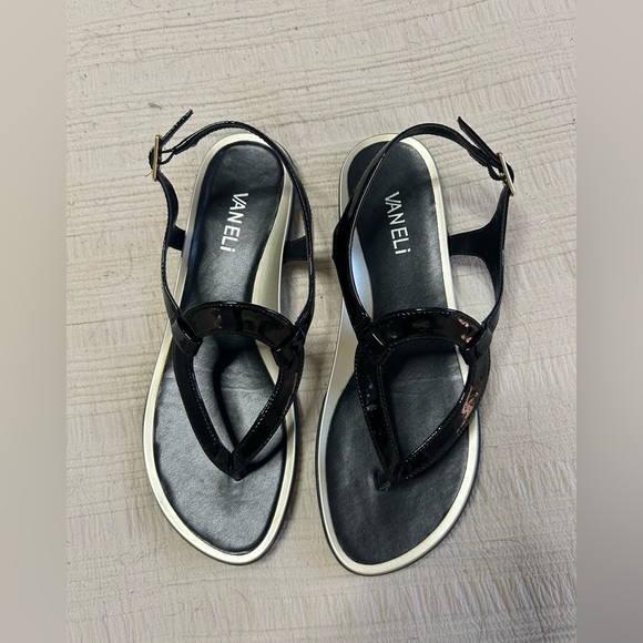 Vaneli Shoes - Black Vaneli Sandals Sz 7